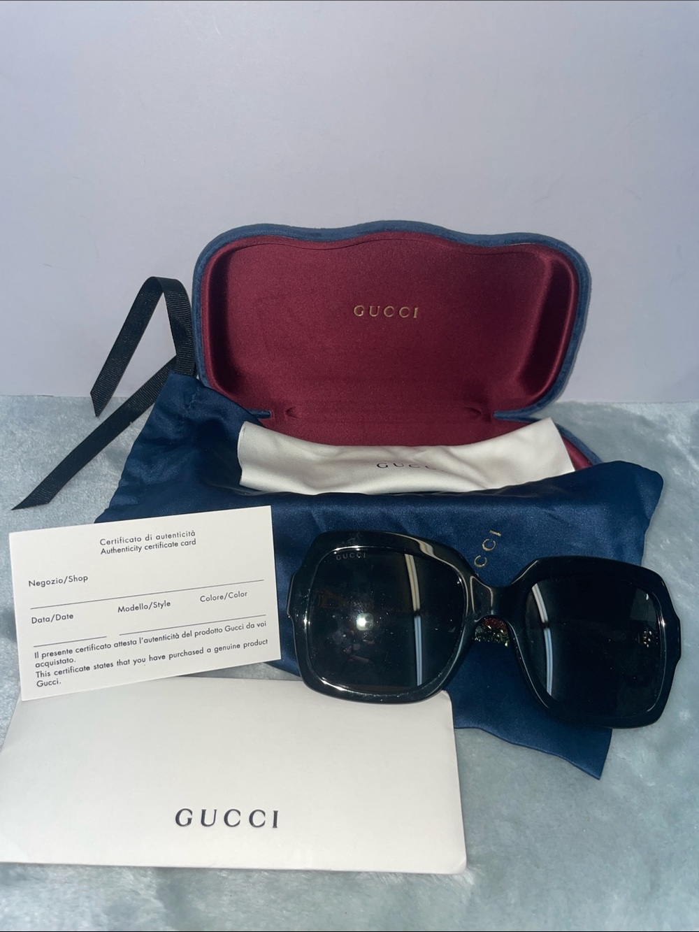 Gucci Oversized Woman’s Sunglasses